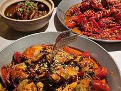 -巴厘龙虾·榜首油焖大虾(音乐学院·沿江酒馆店)
