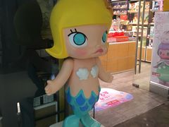 -泡泡玛特POPMART(杭州乐堤港店)