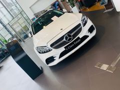 -上海汇之星奔驰4S店(浦东新店)