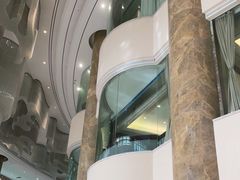 -深圳君逸国际酒店(龙岗横岗塘坑地铁站店)