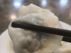 -周家大连水饺(美专校街店)