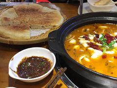 -黑鱼郭我家酸菜鱼(摩尔广场店)