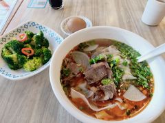 經典牛肉麵-夏雪花·手工拉面(南油店)