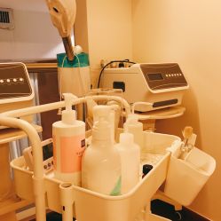 -JNK皮肤管理中心