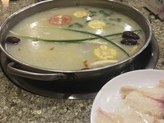 -龙继斑鱼庄(犀浦店)