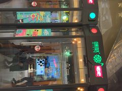 -北京华联购物中心(同成街店)