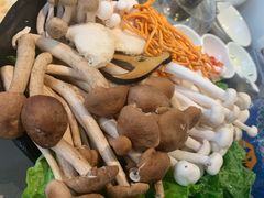 -享月汤皇·海鲜小火锅·聚会(曲江创意谷店)