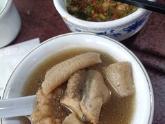-东巴谷野生菌火锅餐厅
