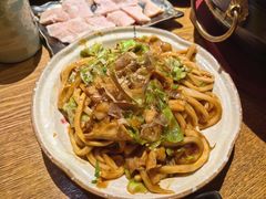 -泰居酒屋日式料理烧肉