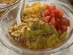 -鑫巴蜀小镇 · 水煮鱼专研店(玉桥店)
