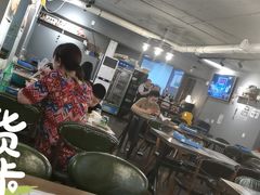-猫头鹰炸鸡