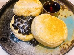 黑糖珍珠奶油热香饼-The Rug Cafe(王府中环店)