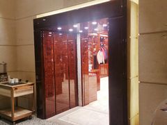 -上海波特曼丽思卡尔顿酒店
