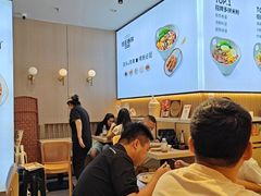 -桂在香知桂林米粉(红博中央公园店)