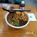 来一碗热腾腾的酸辣粉