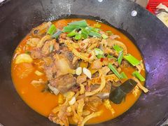 -富正毅三下锅·湘西韵味(天门山索道店)