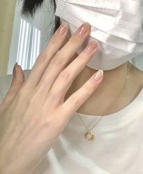-悦指间美甲美睫