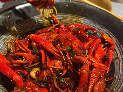 -肥肥虾庄·金牌油焖大虾(东湖欢乐谷店)