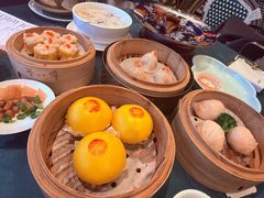 金牌流沙包-誉八仙粤菜(万象天地店)