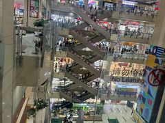 -百荣世贸商城