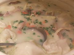 老鸭馄饨煲-東大方(湖州白鹭迎店)