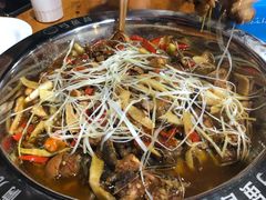 焖烧鸡-弓虽昌焖烧鸡(大竹林店)