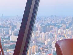 -中央电视塔旋转餐厅
