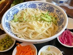 -亿诣蝎府炸酱面羊蝎子火锅(酷车小镇店)