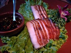 卡拉山火塘烧肉-花马天堂云南餐厅 Lost Heaven(外滩店)