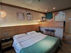 -闲隅江景艺术酒店(解放碑洪崖洞总店)