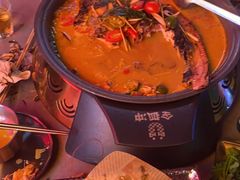 -令狐冲·炭烤活鱼(宝龙店)