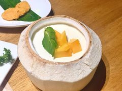 -暹罗酒肆泰餐厅酒吧