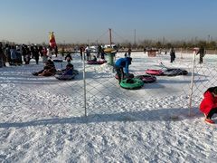 -绿野森林乐园冰雪季