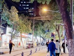 -官亭路小吃一条巷