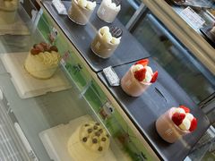 -焙丽拾光(麦凯乐直营店)