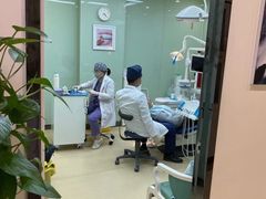 -美酷口腔牙齿矫正(江桥万达店)