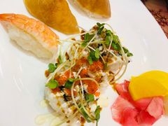 -青瓦餐厅·生鱼片·韩园烤肉(西塔店)