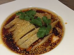 -乐领拈花溪·林涧食韵
