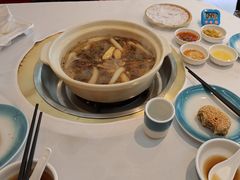 -天宜隆蘑菇宴火锅(石景山旗舰店)