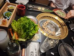 -山川小町·极番烧肉(新地假日广场店)