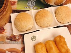 酥皮焗叉烧包-添好运点心专门店(深水埗店)