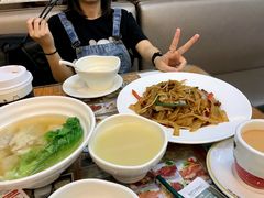 -香港新记茶餐厅(湖墅南路店)