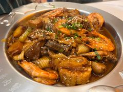 -徐记小怪兽肉蟹煲(中央大街店)
