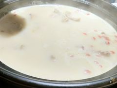 胡椒猪肚鸡-探窝·竹笙椰子鸡(杨箕店)