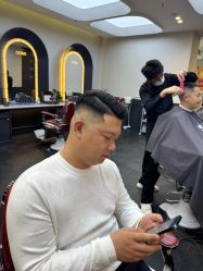 -贝勒爷专业男发