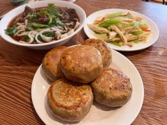 -清真吴记门钉肉饼·喜多利