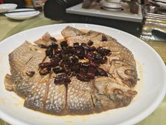 风干武昌鱼-刘胖子家常菜·蹄花焖藕(中南店)
