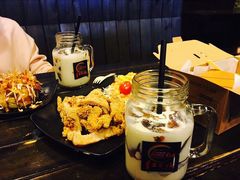 -暖食光·台式家庭餐厅·生日主题店(万达店)