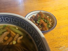 -沪西老弄堂面馆(定西路店)