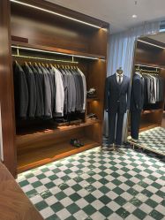 -优刻西服西装定制(金轮国际广场店)